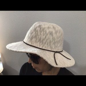 Lulu’s Cream Fedora Hat